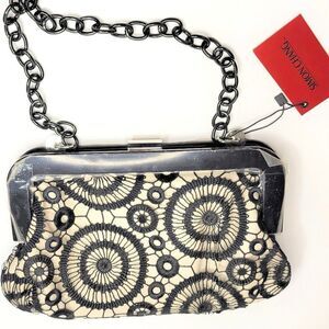 𝅺simon CHANG Champagne with Black Lace and Black chain Strap CLUTCH PURSE